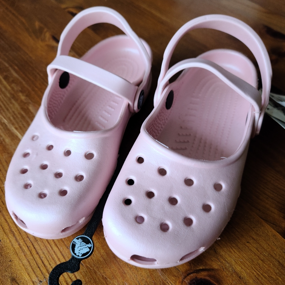 NWT Crocs Pearl Pink Youth Mary Janes